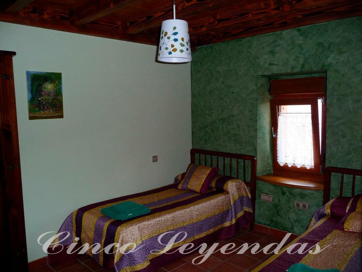 Cinco Leyendas Liegos Exterior foto